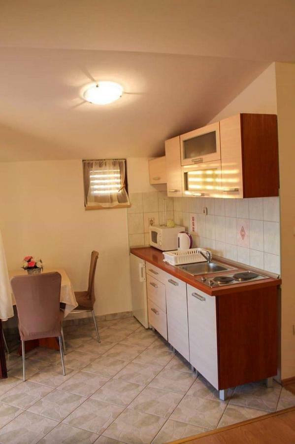 Apartmani Jaman Vrsi Exterior photo