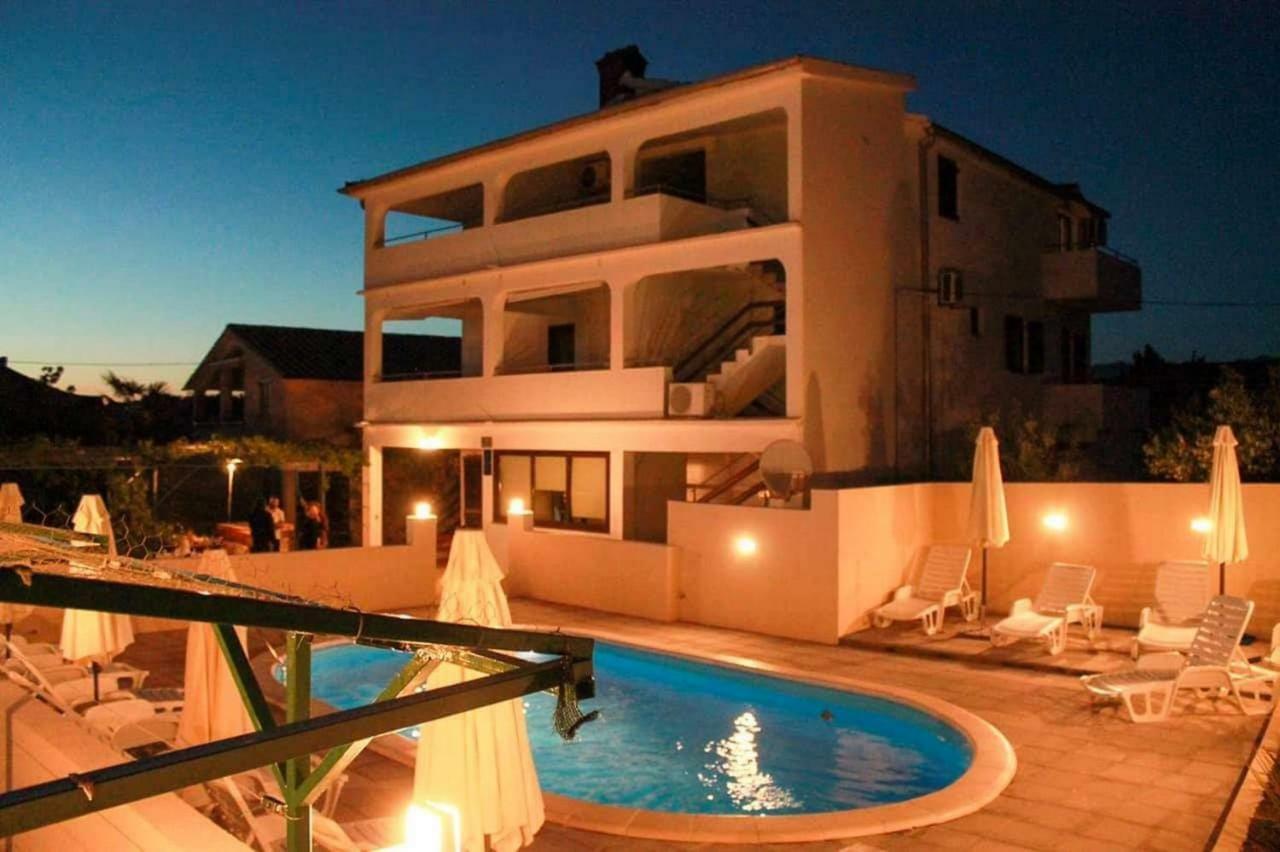 Apartmani Jaman Vrsi Exterior photo