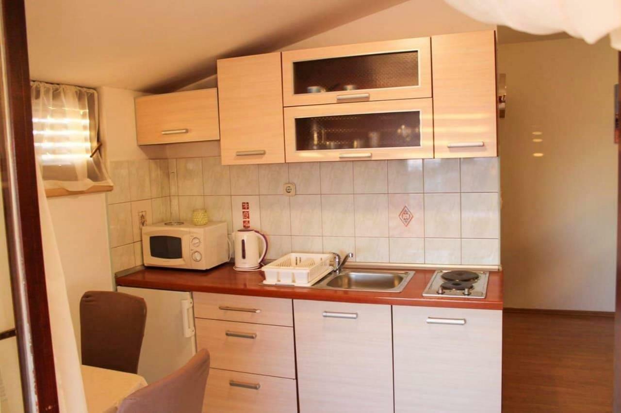 Apartmani Jaman Vrsi Exterior photo
