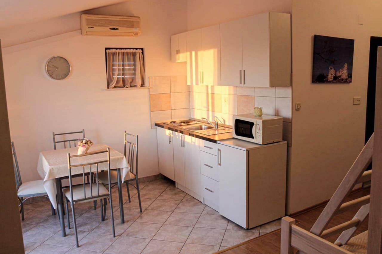 Apartmani Jaman Vrsi Exterior photo
